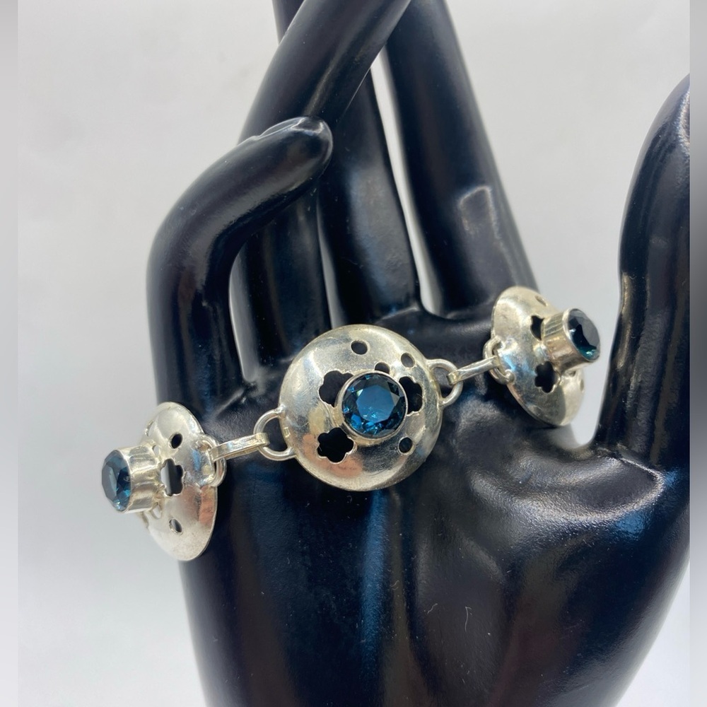 Vintage Disc Bracelet with Blue Rhinestone Stones 925 Sterling Silver - Picture 1 of 9